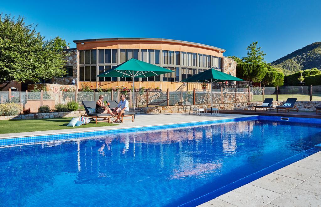Villa Gusto Luxury Accommodation Porepunkah Exteriér fotografie